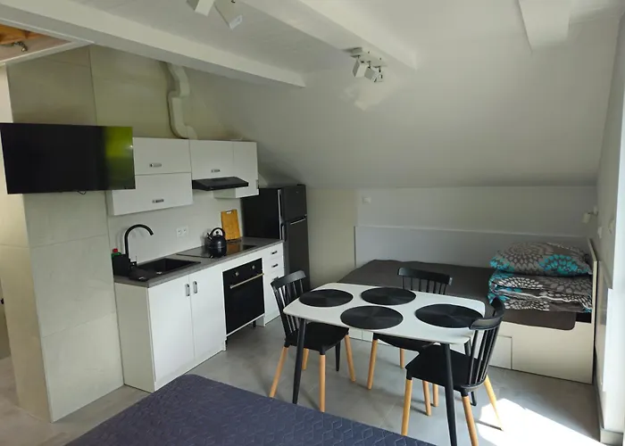 U Darka Semesterbostad